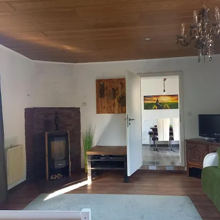 Am Schwedenberg , Trimberg Apartment Elfershausen